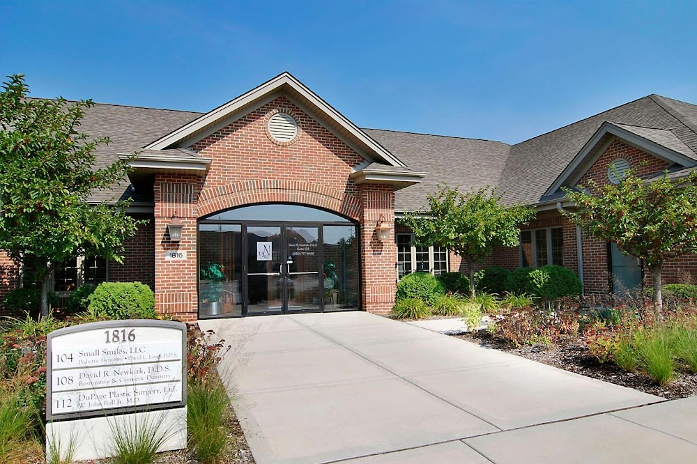 Dr. David Newkirk – Cosmetic and General Dentistry