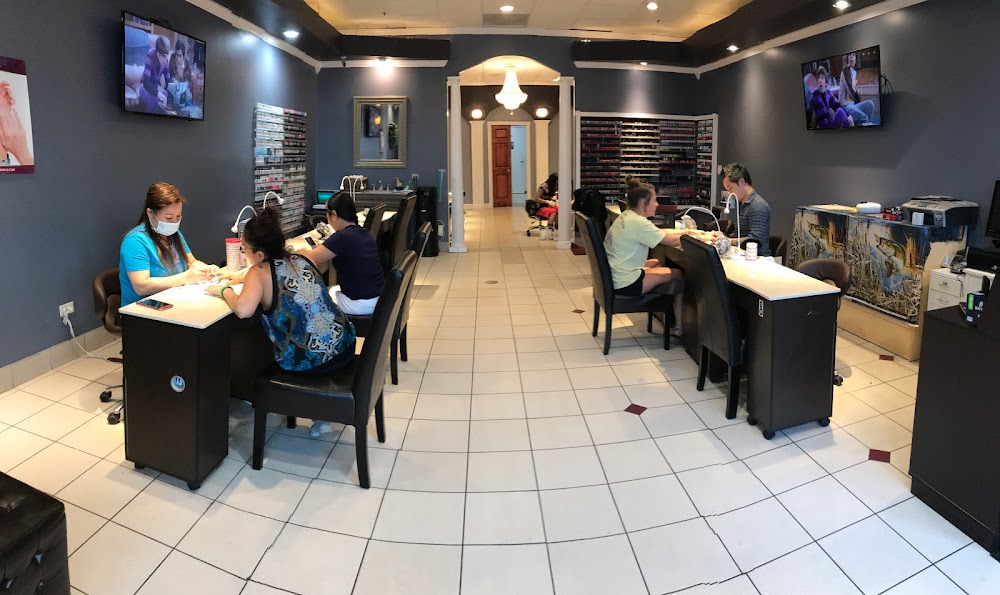 T K Nail Salon