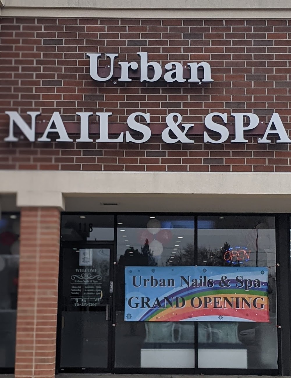 Urban Nails & Spa