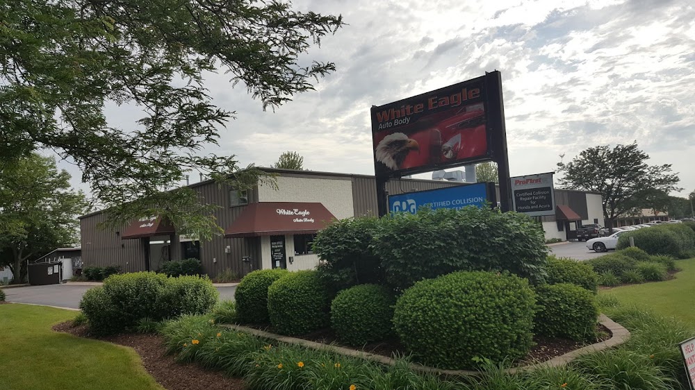 White Eagle Auto Body (Naperville)